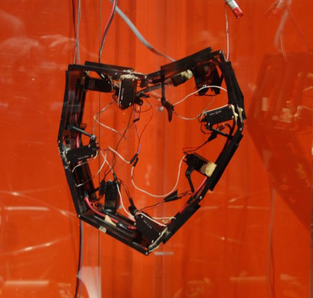 MIT, AI Laboratory - Leg Lab | MIT Museum