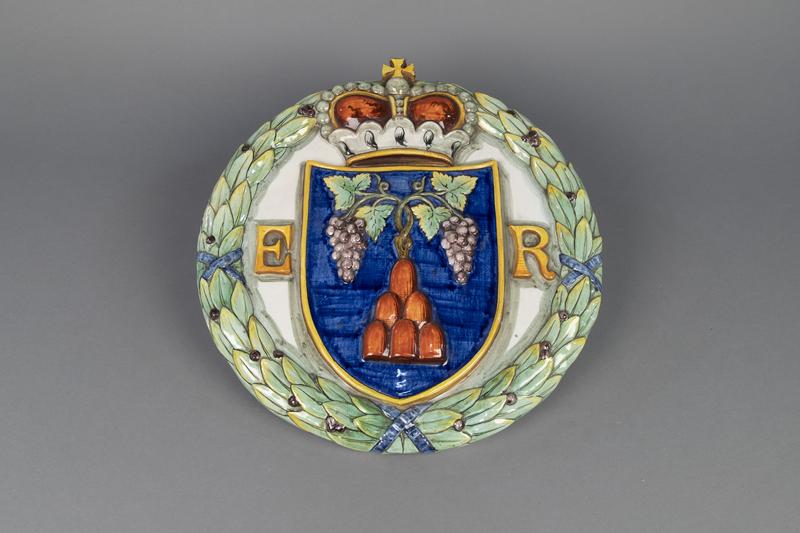 Coat of arms] | MIT Museum
